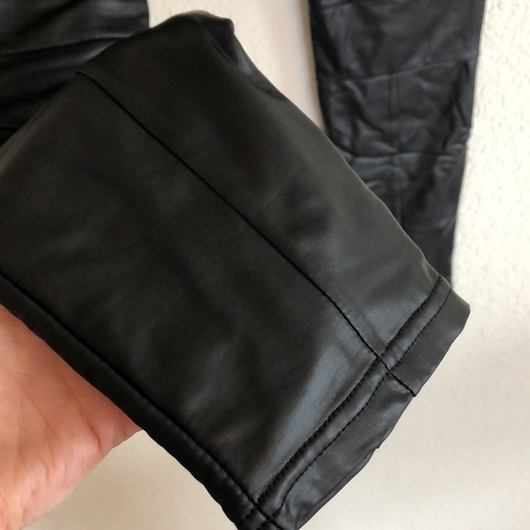 PLUSH Fleece Lined Liquid Moto Legging IN BLACK S - Picture 5 of 9